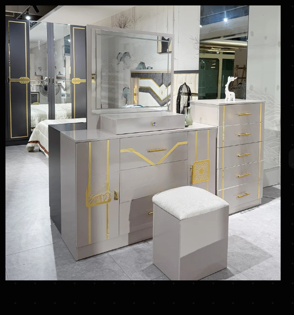 Modern Luxury Bedroom Set with Upholstered Bed, Dresser & Nightstands