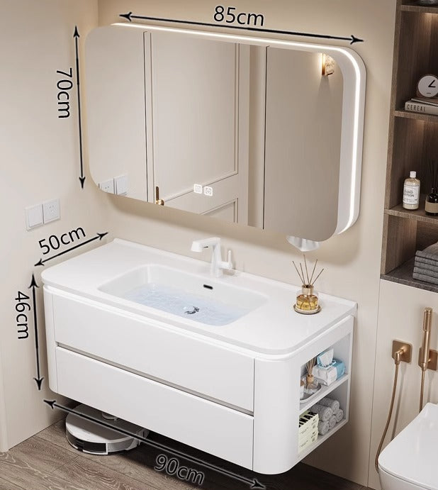 Integrated ceramic basin on Japanese style vanity