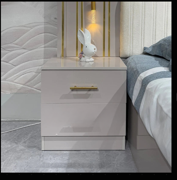 Modern Luxury Bedroom Set with Upholstered Bed, Dresser & Nightstands